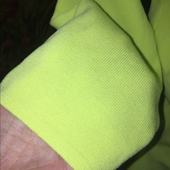 Coldwater Creek size small bright yellow green 3/4 length sleeve stretch tie - Picture 4 of 7